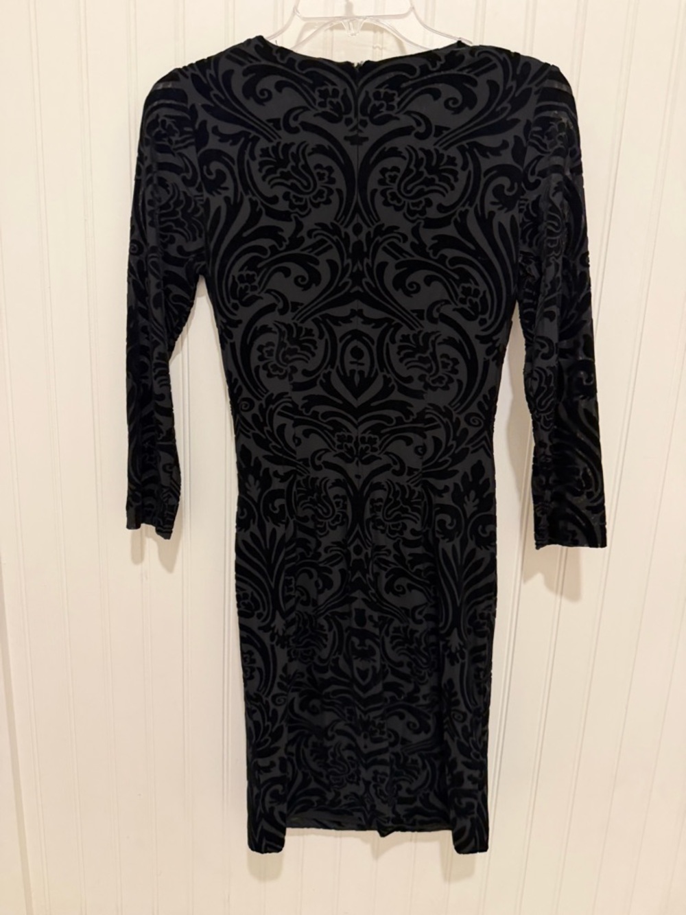 Cache Black Velvet Burnout Beaded V-Neck Knee Length Dress 4 - Picture 3 of 3